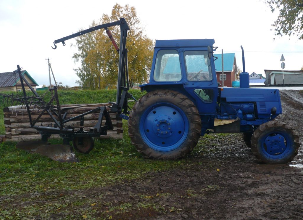 Права на трактор в Каспийске